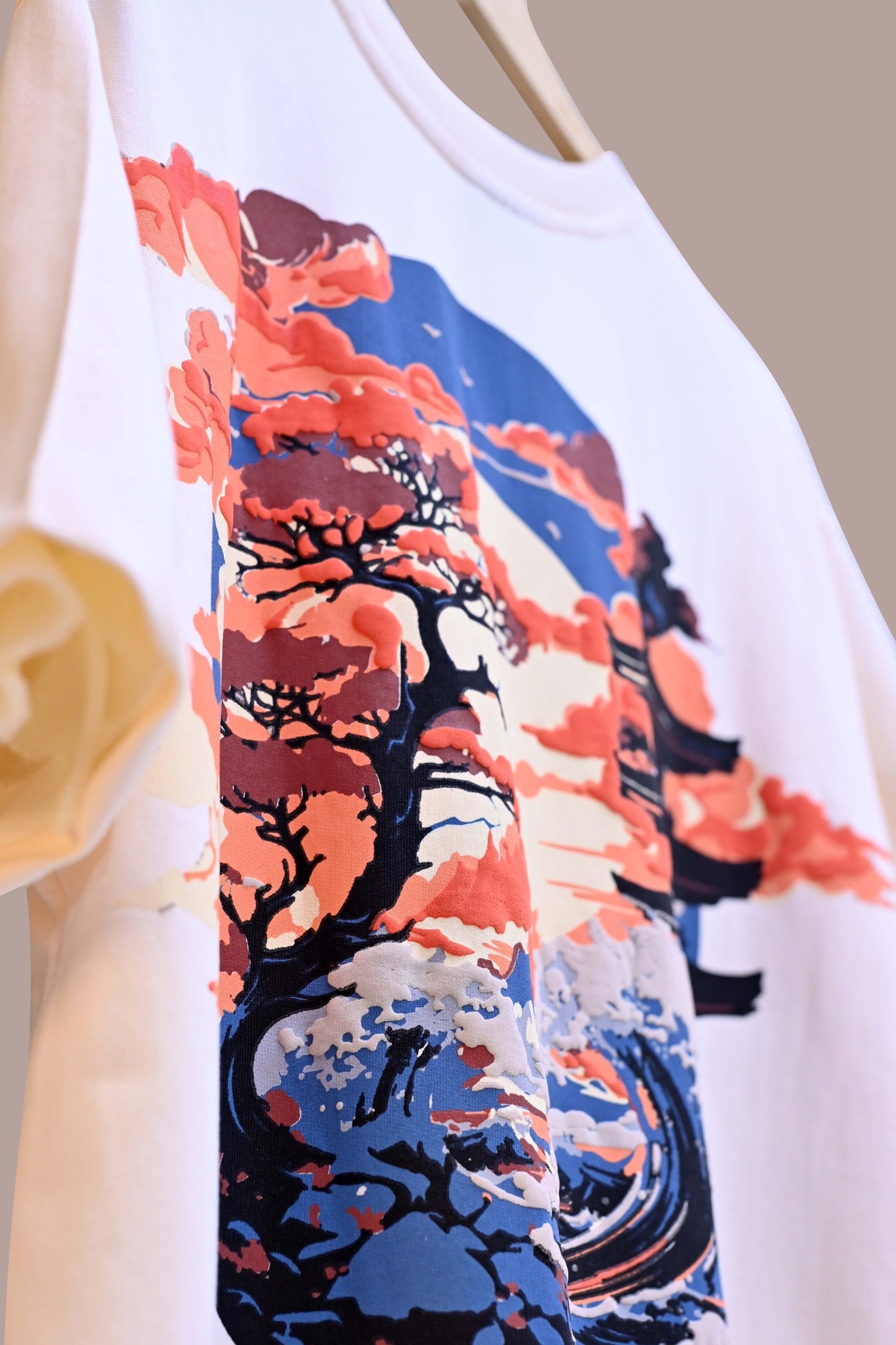 JAPANESE NIGHT (candle creme) TSHIRT